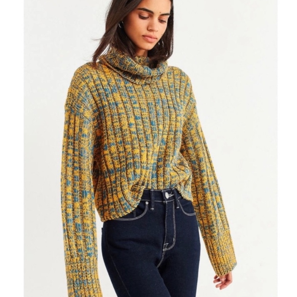 Médium cowl neck sweater